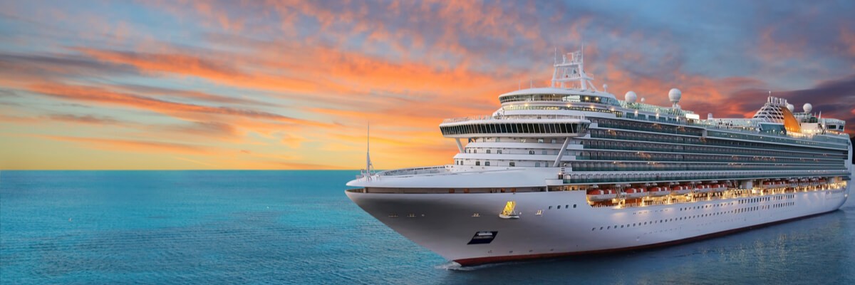 Cruise Line Initiates Digital Transformation With Apple Devices Cruise ship cover