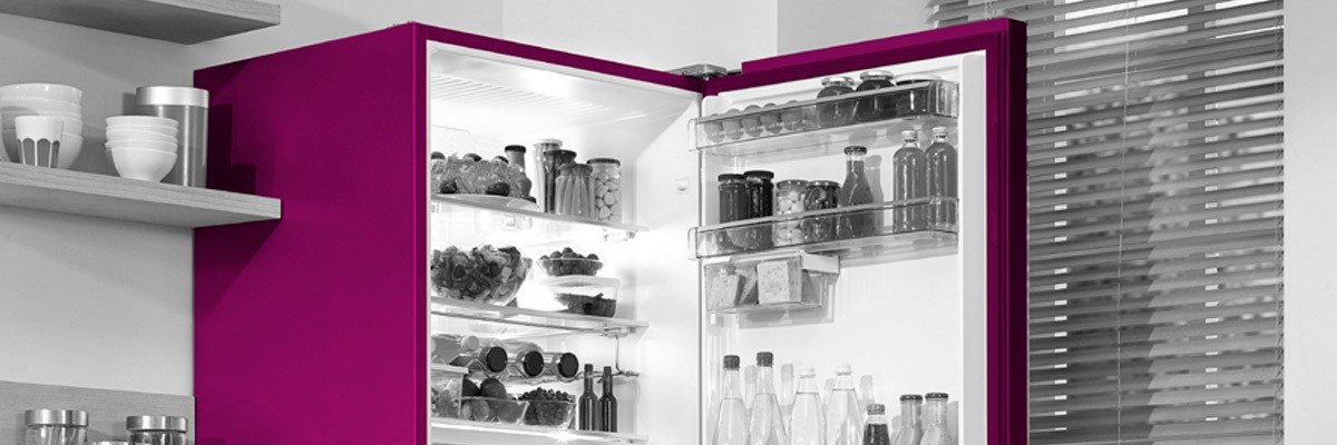 Leading Manufacturer Invests in Innovation to Forge Ahead Cover of manufacturer warehouse with Insight fuchsia overlay