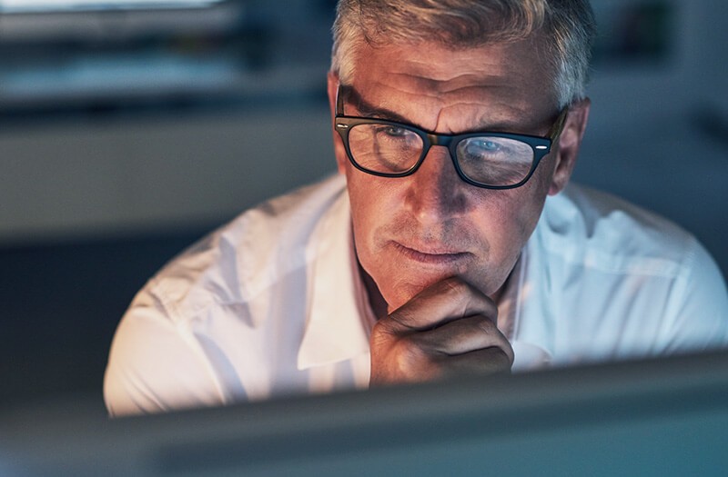 Take a deep dive into the latest industry advancements Team discussion. Improving manufacturing processes, manufacturing technologies, future of manufacturing technology, manufacturing technology, manufacturing IT, data analytics in manufacturing industry