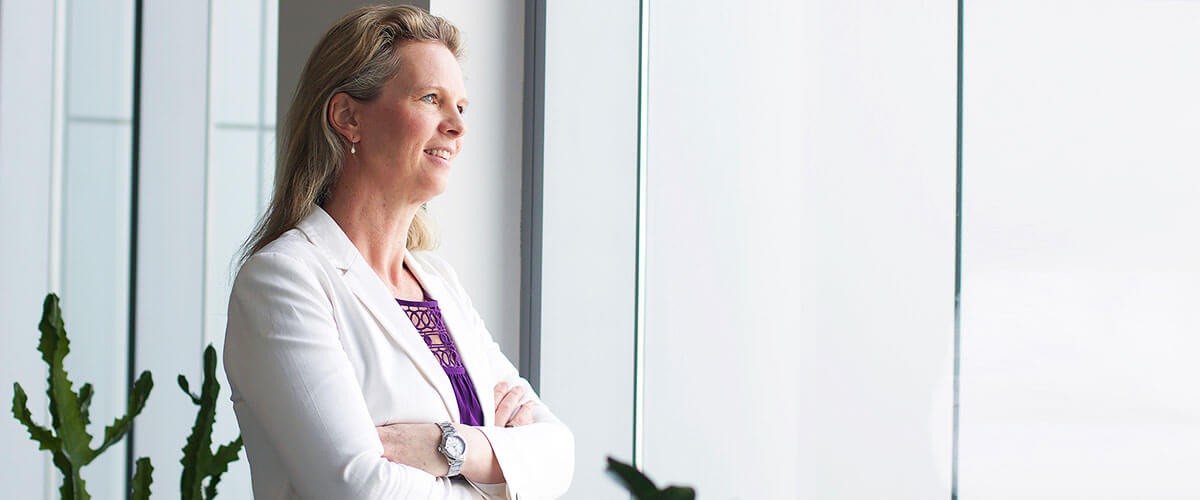 Successful transformation starts with understanding your business. Concept of modern city with digital signal pings sending to the cloud. Data protection, Customized IT solutions.