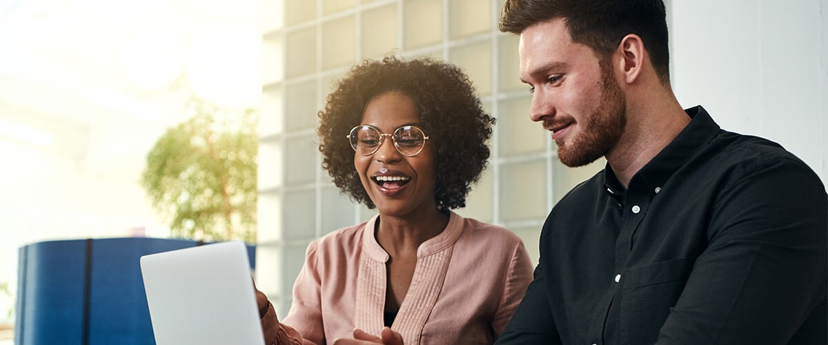 Breathe new life into your legacy PCs and Macs with a fast, secure, easy-to-use new operating system from ChromeOS Flex and Chrome Enterprise Upgrade. Business professionals using Google ChromeOS Chromebook computer