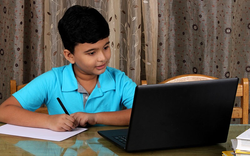 Insight has worked on a community wireless broadband solution which helps bring secure internet connectivity Young student in remote classroom with teacher and fellow students.