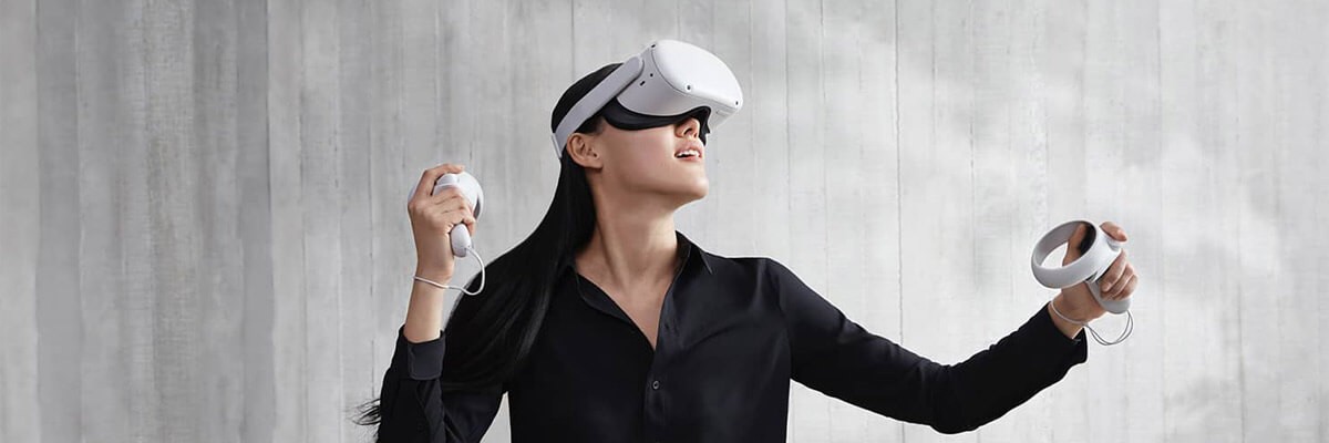 Oculus from Facebook - A Game Changer for All Industries Woman using Oculus from Facebook VR