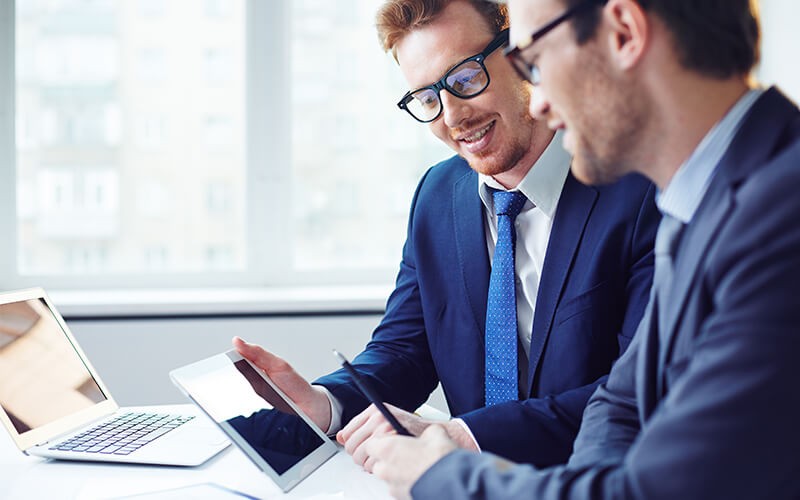 Why Insight and AOM-Zepol? Two colleagues talking to each other