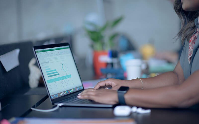 Apple at Work compatible User using Mac device