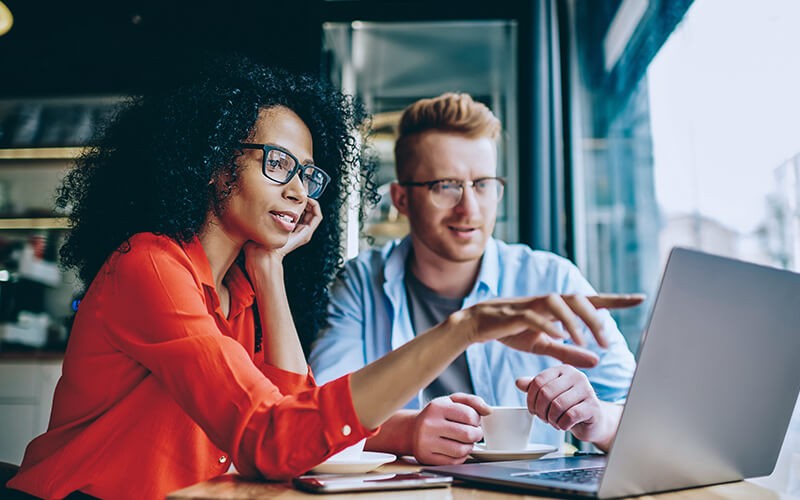 business-discussion-2 business-discussion-2