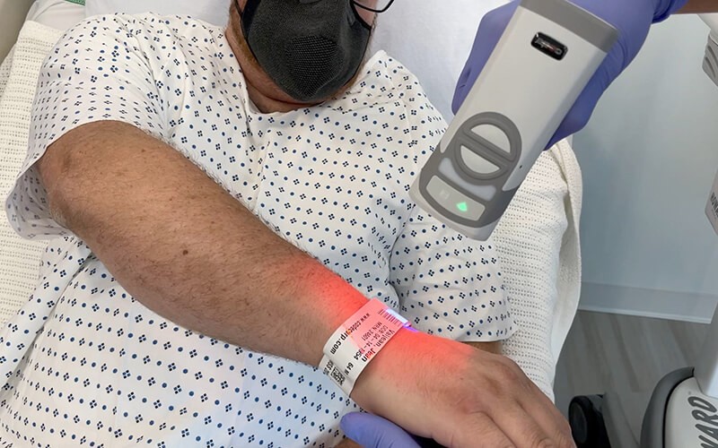 Healthcare hardware solutions Scanning patient wristband barcode