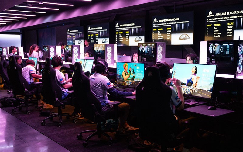 Corsair for gaming hardware Esports team