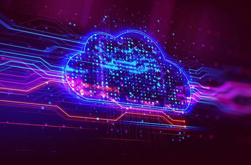 Lenovo ThinkSystem and Intel Xeon Scalable processors Woman working on tablet