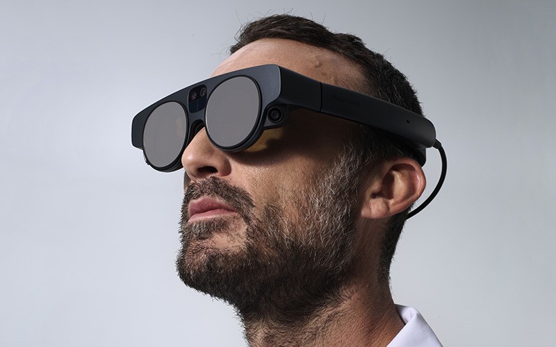 Make every experience extraordinary with our suite of accessories. Professional wearing Magic Leap