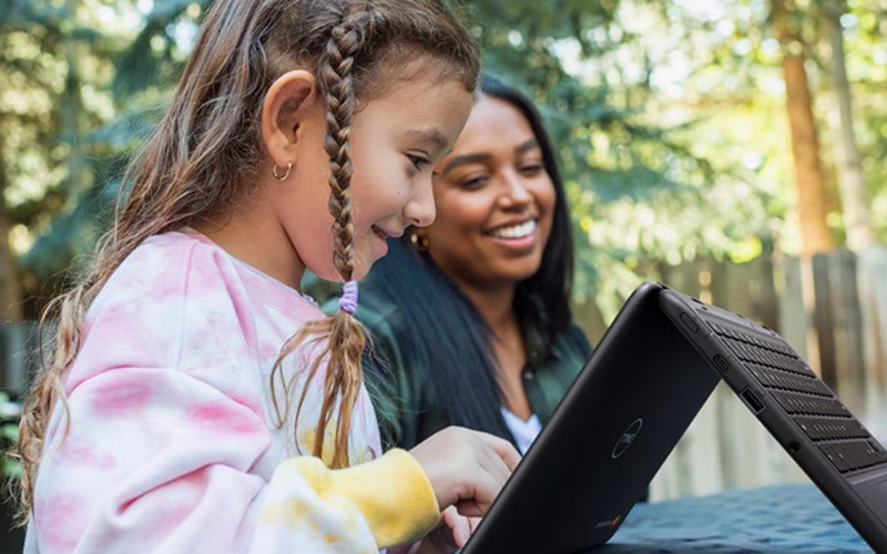 Dell devices for education Student using Dell Windows 11 device