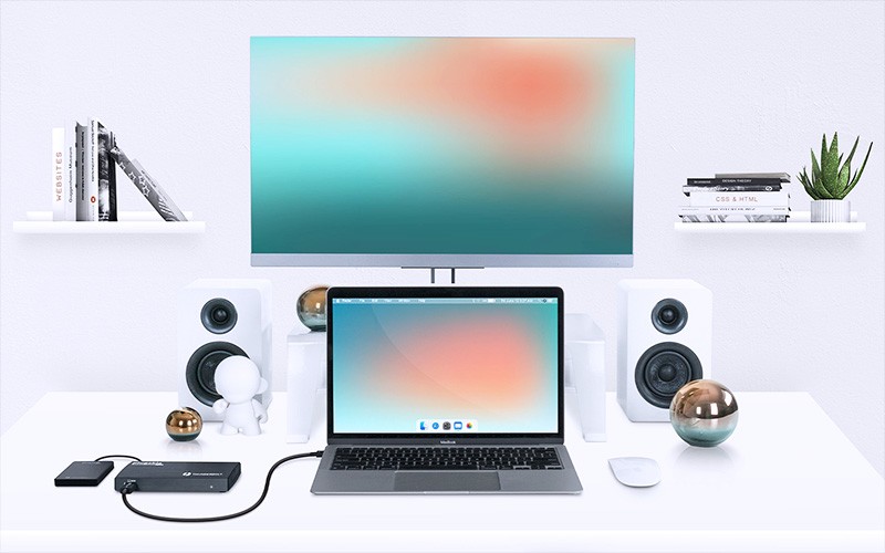 Save desk space and bolster portability with Plugable hubs. Plugable hubs