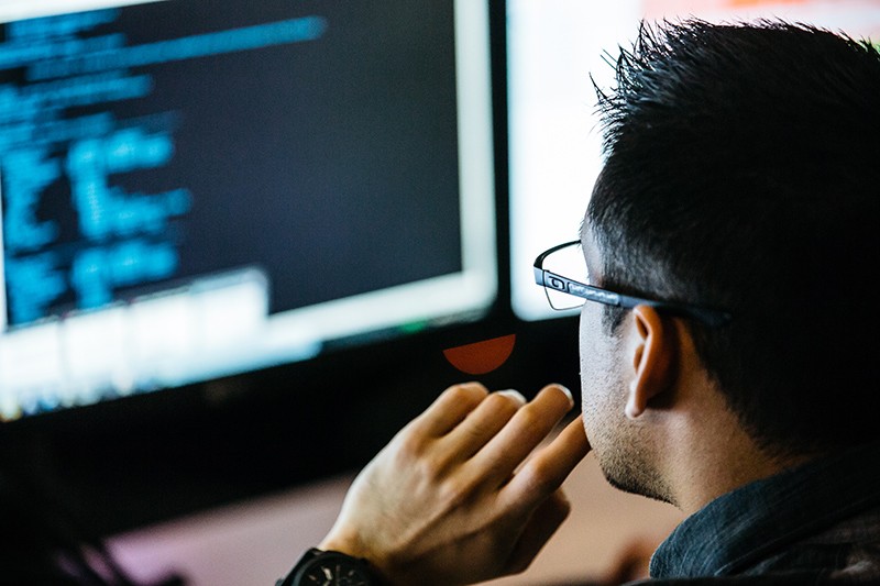 Identify and respond to risks before they become threats to your network or devices Remote network technician identifying network threats. Microsoft Azure Sentinel, Security Operations Center, SOC, Data protection.